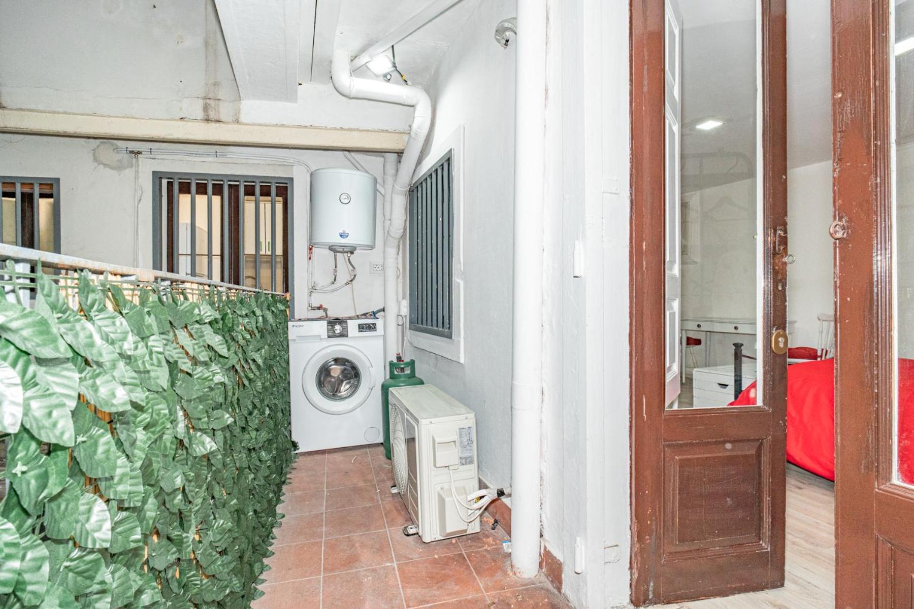 A Casa Del Reuccio Apartment คาตาเนีย ภายนอก รูปภาพ