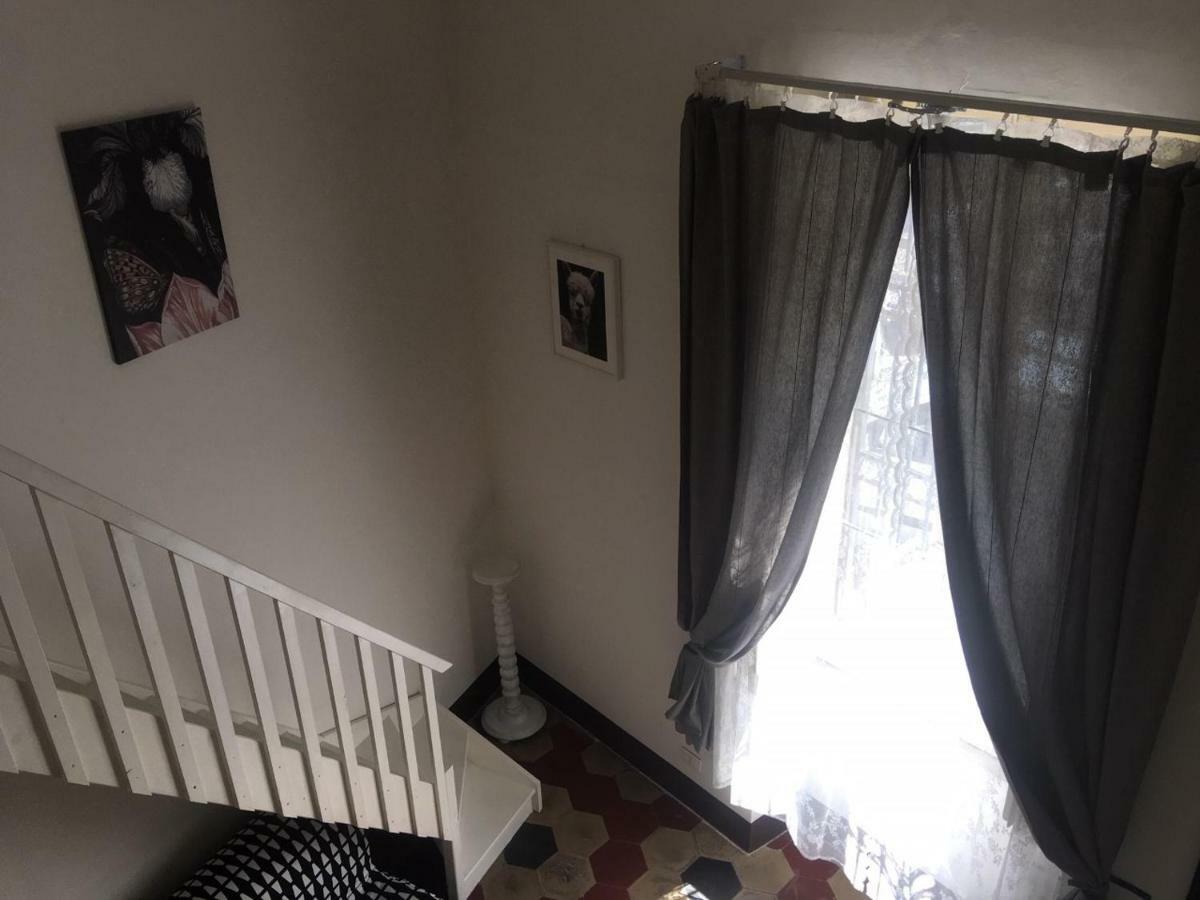 A Casa Del Reuccio Apartment คาตาเนีย ภายนอก รูปภาพ