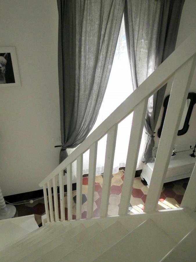 A Casa Del Reuccio Apartment คาตาเนีย ภายนอก รูปภาพ