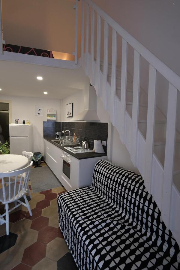 A Casa Del Reuccio Apartment คาตาเนีย ภายนอก รูปภาพ